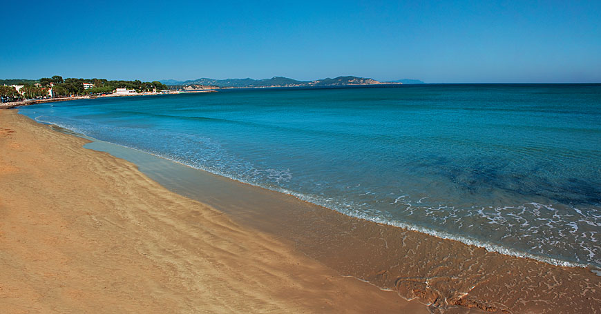 photo panoramique des plages de la ciotat